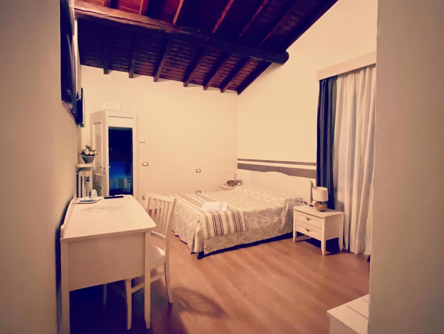 B&B Corte delle Rose Castiglione Delle Stiviere Esterno foto