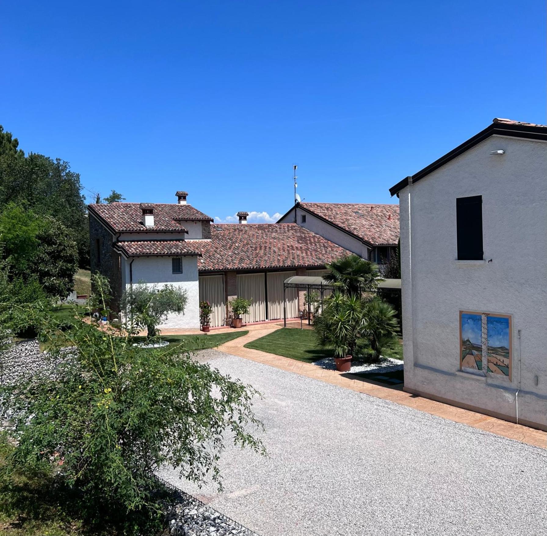B&B Corte delle Rose Castiglione Delle Stiviere Esterno foto