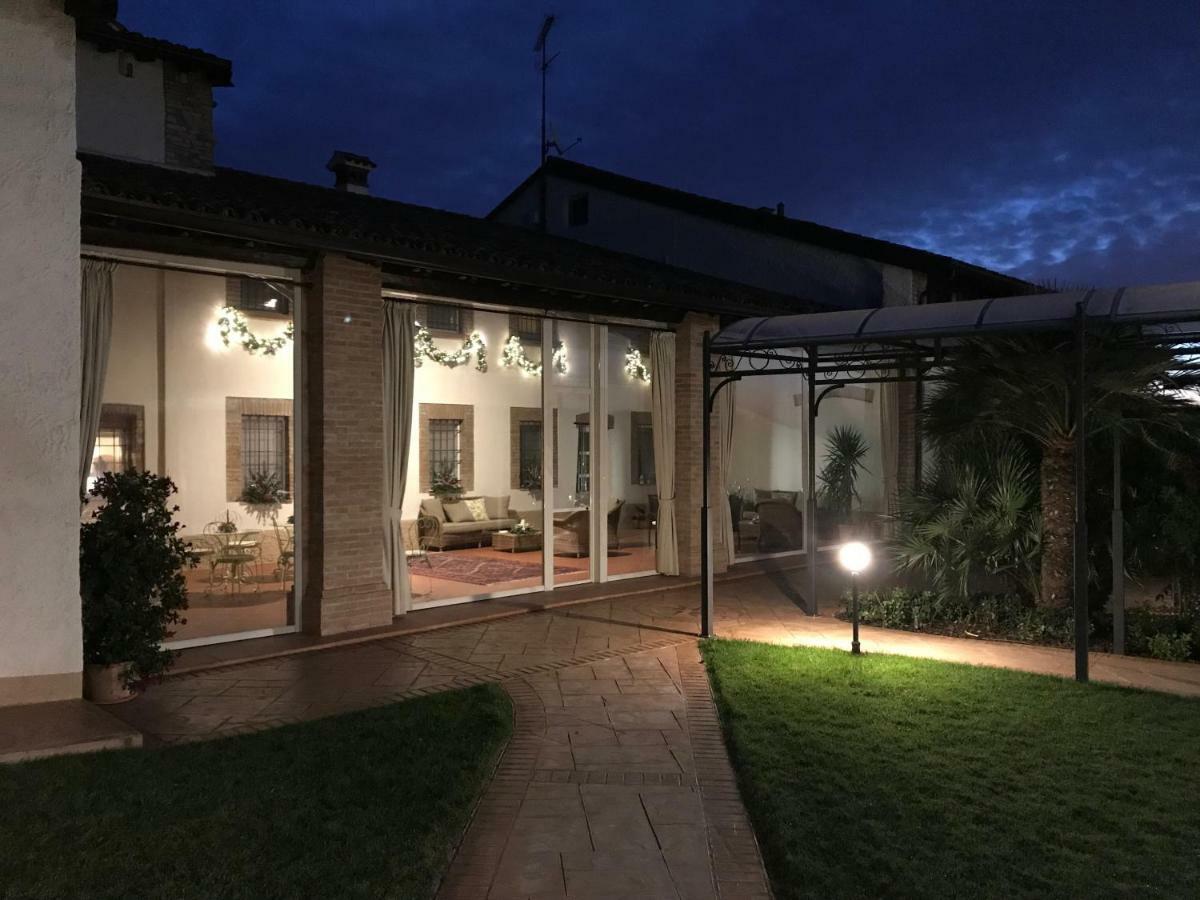 B&B Corte delle Rose Castiglione Delle Stiviere Esterno foto
